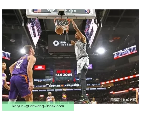 文班亚马无惧季后赛经验不足 科尔称他天生适应体系打法